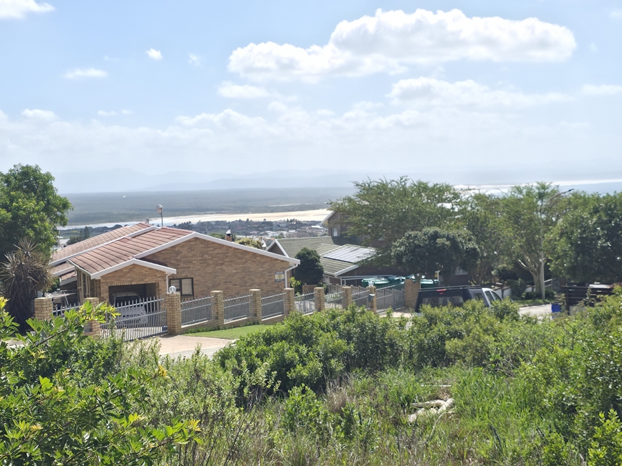 0 Bedroom Property for Sale in Wavecrest Eastern Cape